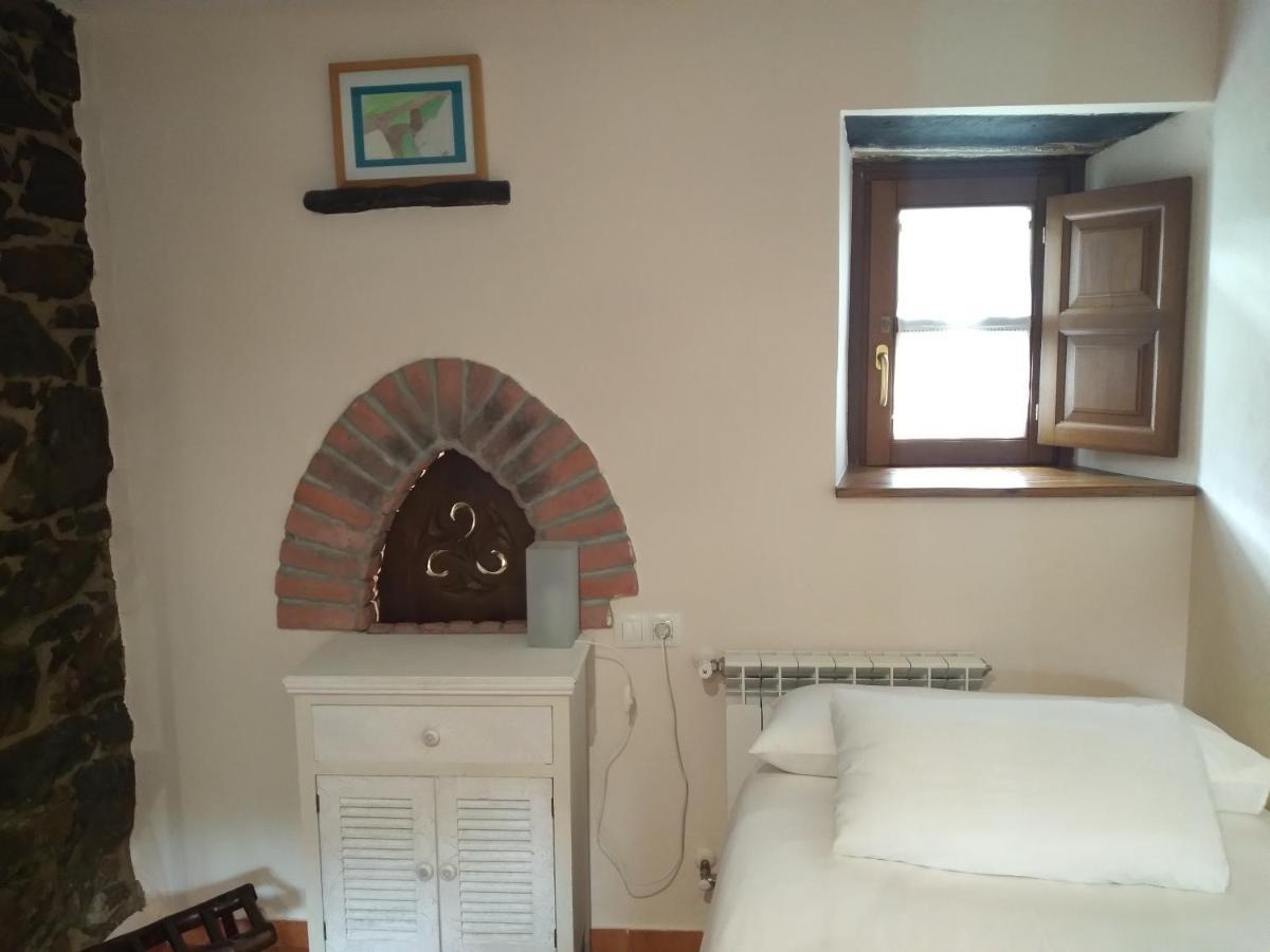 דירות ריוסה Casona Angliru מראה חיצוני תמונה